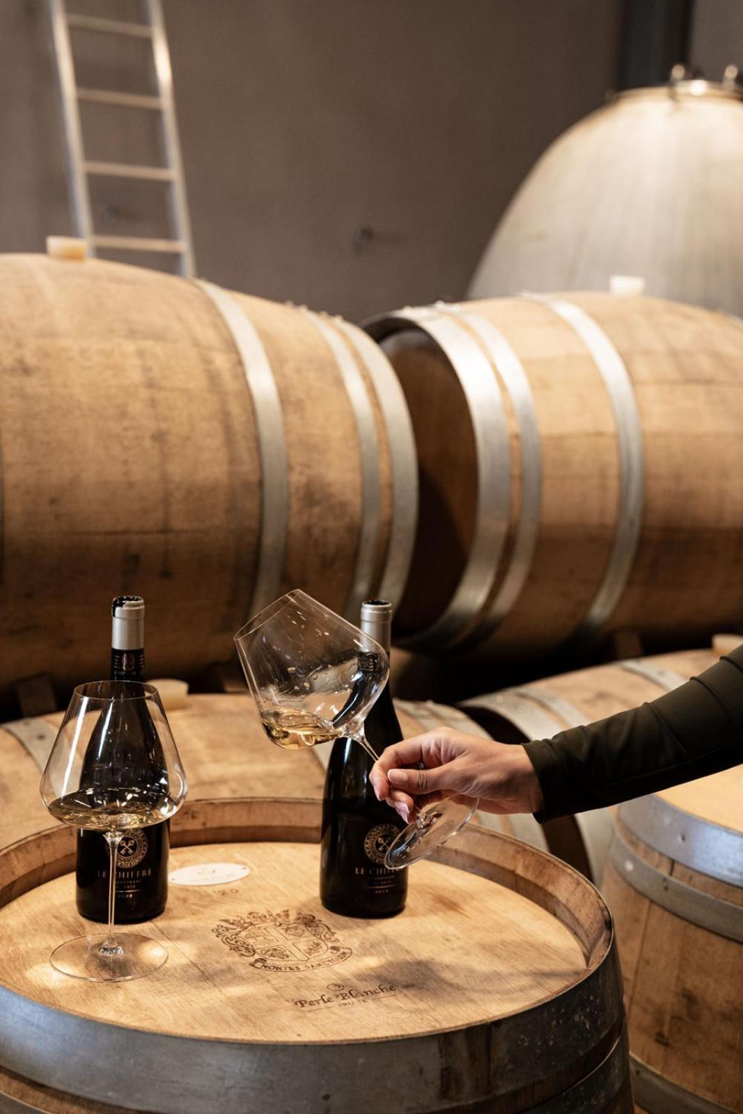 Saints Hills Cantina Višnjan Eksteriør billede