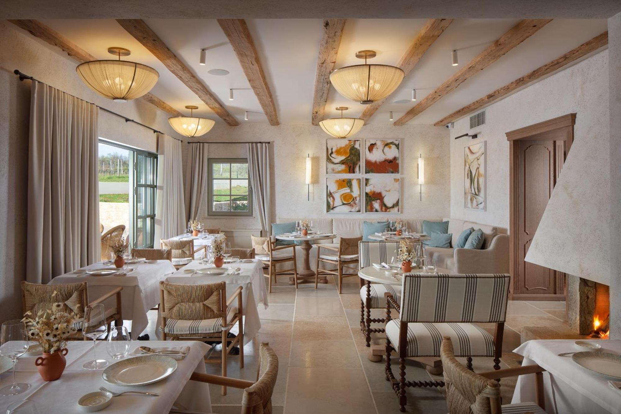 Saints Hills Cantina Višnjan Eksteriør billede